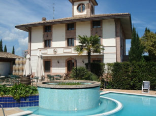 Worth a drive down the coast from Pescara