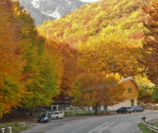 Chalet Sirente between Secinaro and Rocca Di Mezzo