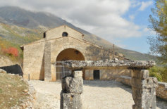 Near Alba Fucens