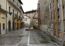 Access to the main piazza