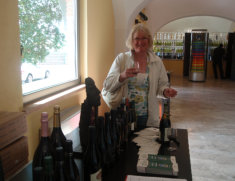 Wine tasting and purchase of course